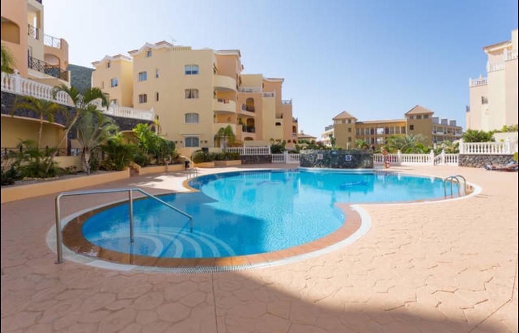 Apartamento Pargue Tropical Los Cristianos  Bagian luar foto