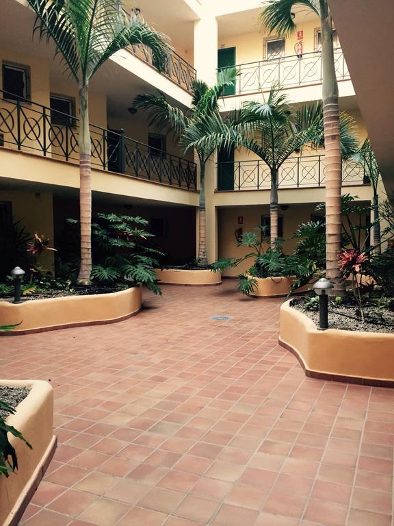 Apartamento Pargue Tropical Los Cristianos  Bagian luar foto